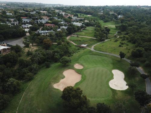 Dainfern-Country-Club-Spot-the-Bunker-Barrier-Trial-Bunker