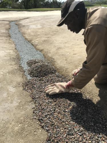 Drainbinder-being-installed