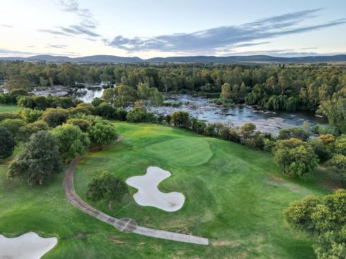 Parys-Golf-Country-Estate-Bunker-Barrier