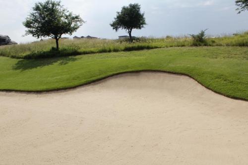 The-Els-Club-at-Copperleaf-Our-first-trial-bunker-2016